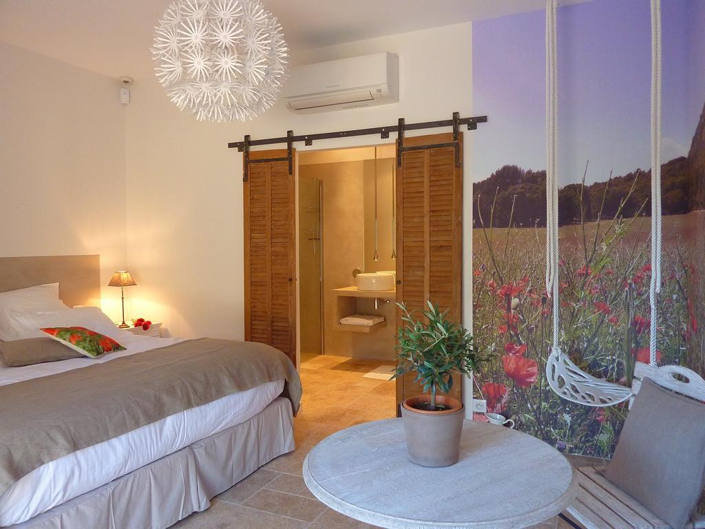 Les Mazets Du Luberon Bed & Breakfast Puget Cameră foto
