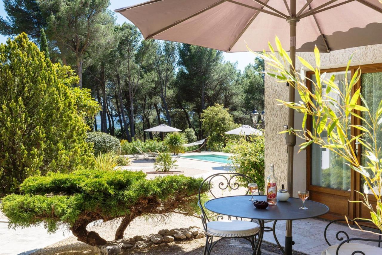 Les Mazets Du Luberon Bed & Breakfast Puget Exterior foto